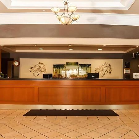 The Glenmore Inn & Convention Centre Calgary Ngoại thất bức ảnh